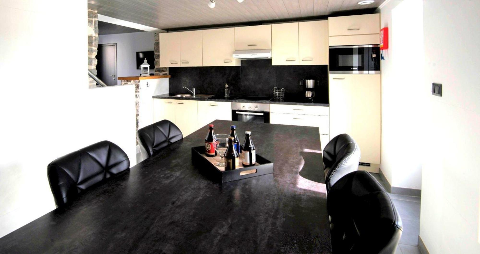Au Chant Des Roches - Parking - Wifi - Terrasse - Familiales - * Cerfontaine